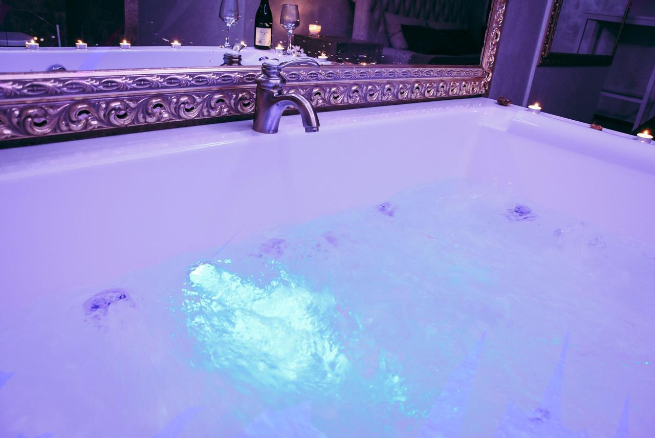 Central Business Apartments Jacuzzi Belgrade Exterior photo