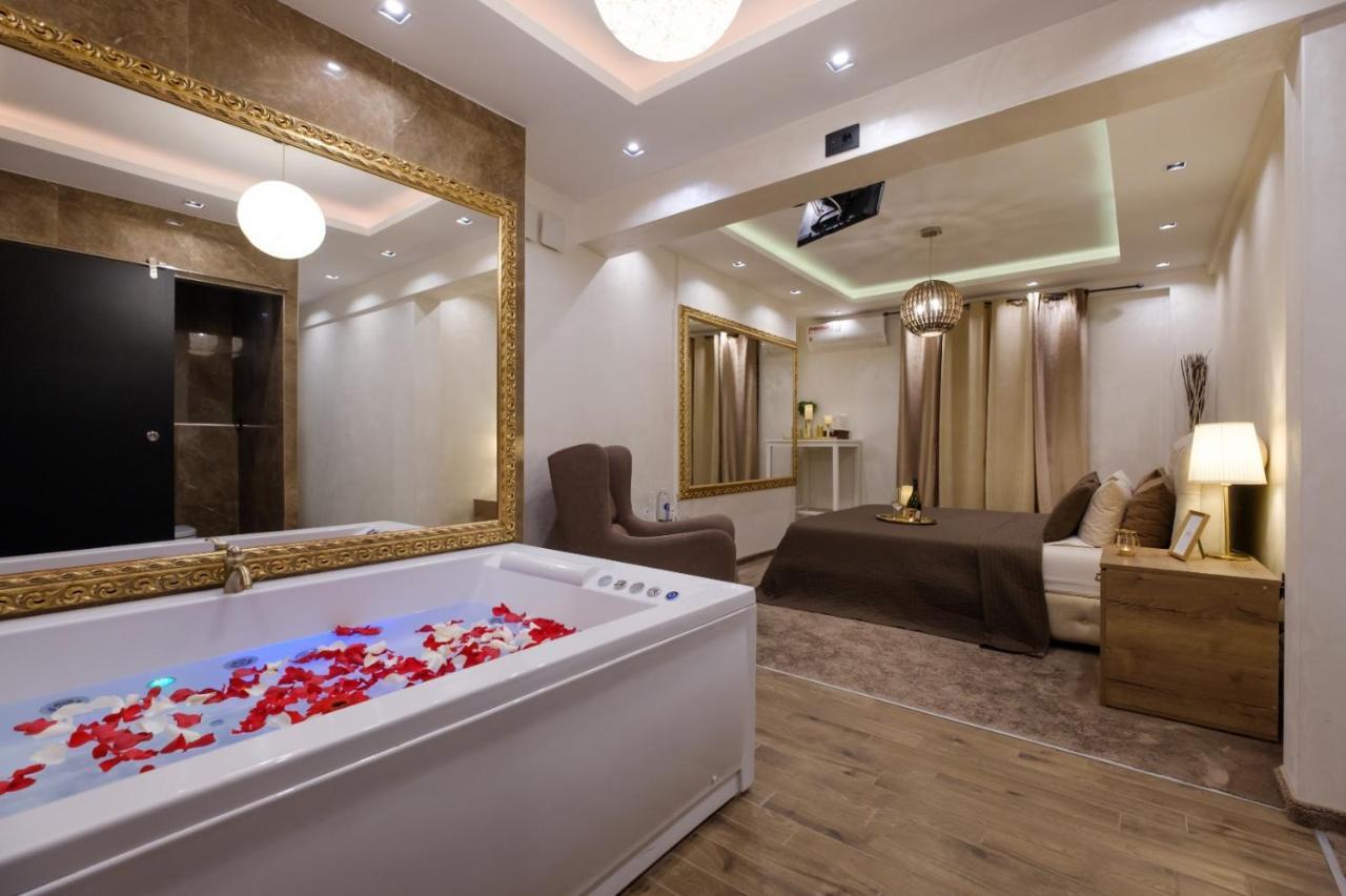 Central Business Apartments Jacuzzi Belgrade Exterior photo